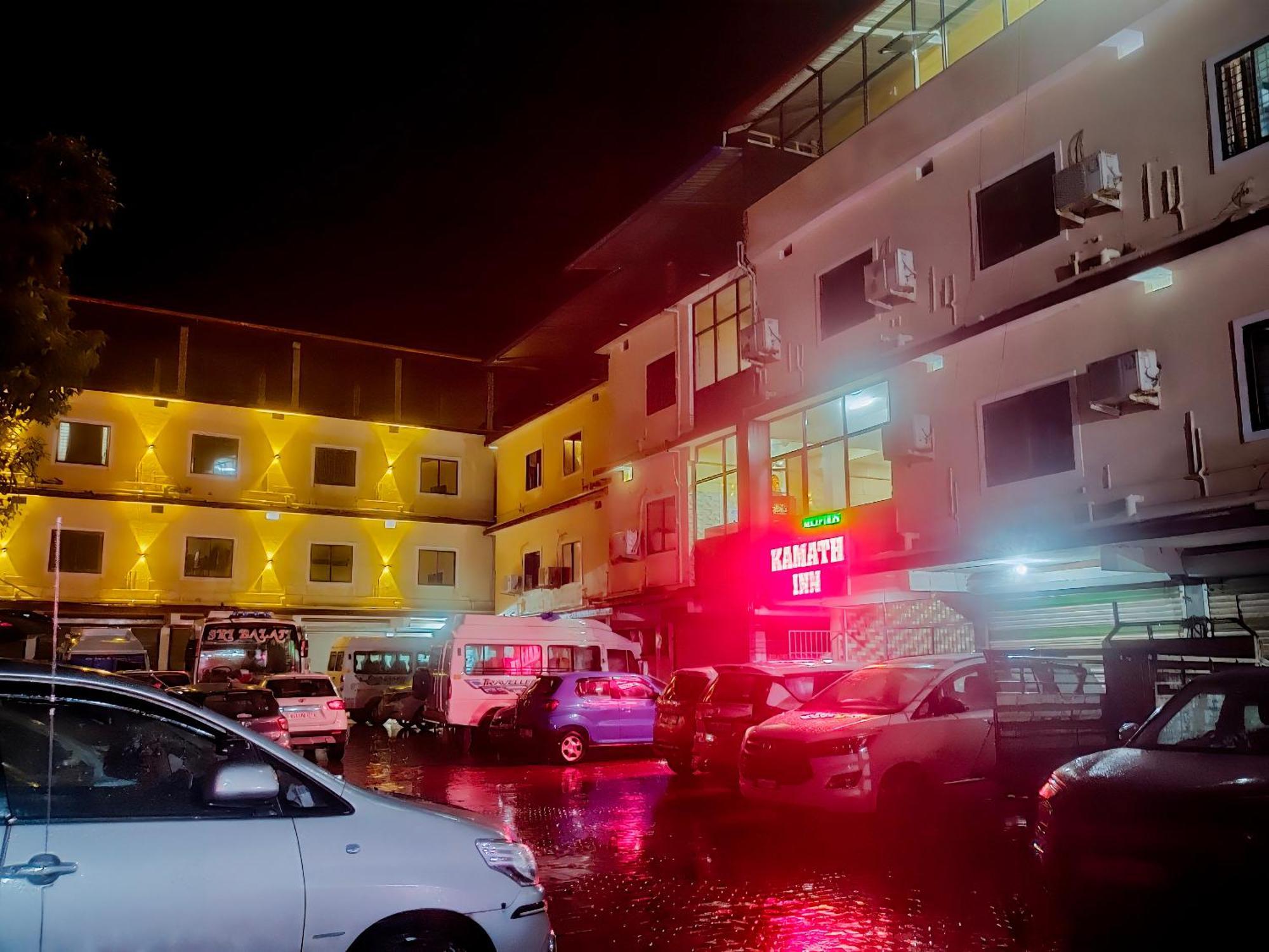 Kamath Inn Mavalli Ngoại thất bức ảnh