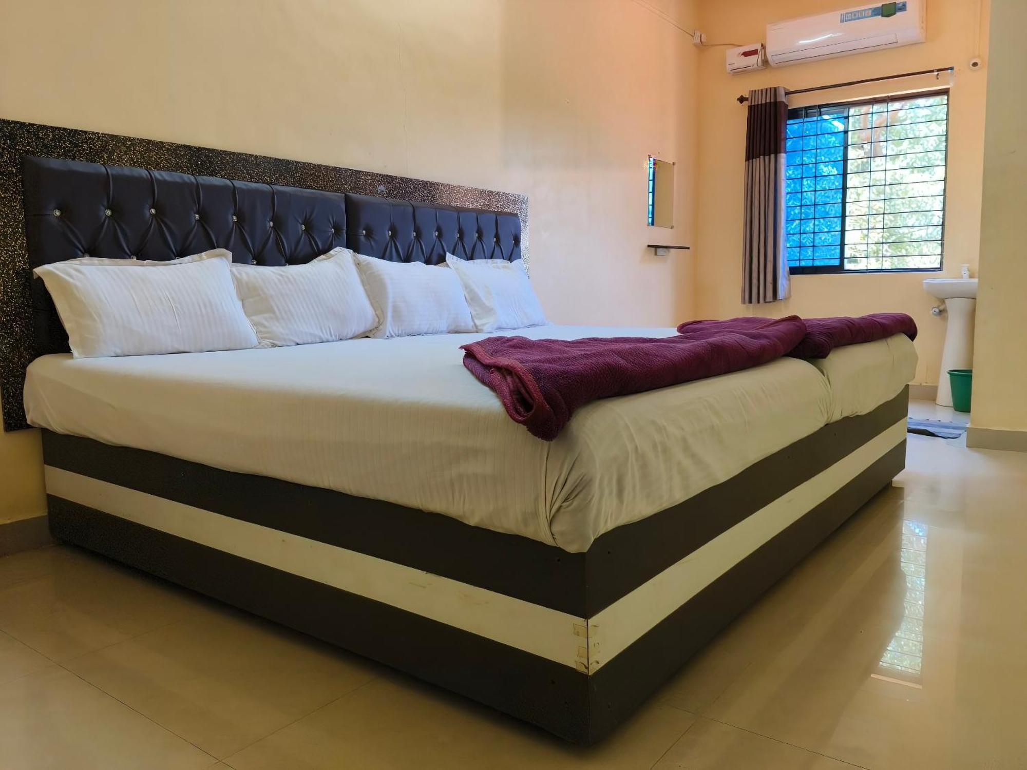 Kamath Inn Mavalli Ngoại thất bức ảnh
